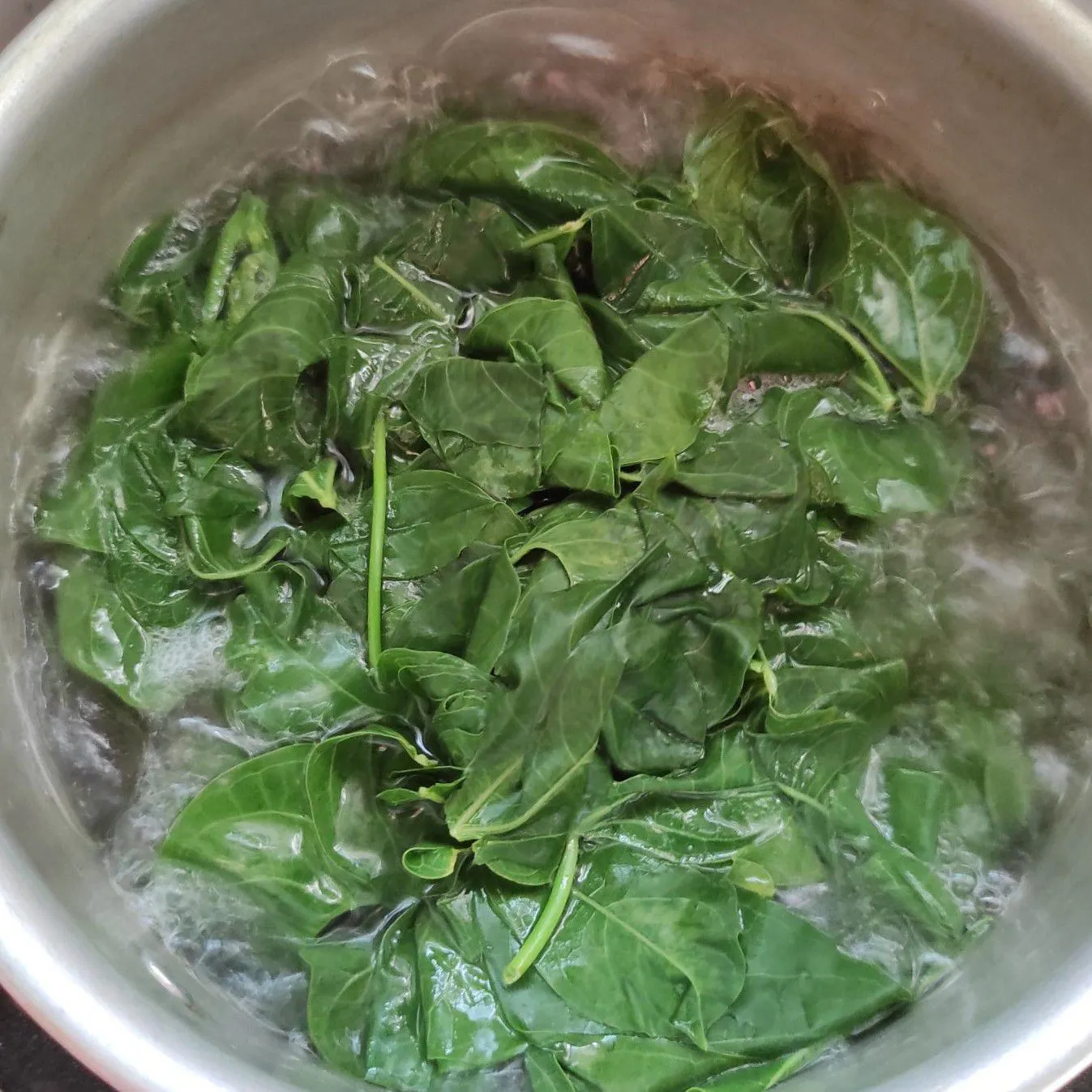 Step 1 Tumis Daun Singkong