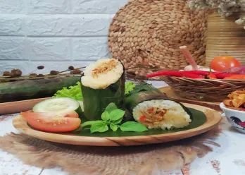 Nasi Bakar Ayam Pedas