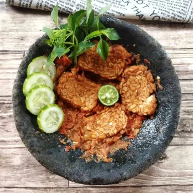 Tempe penyet