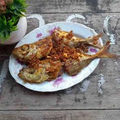 Kembung Goreng Kunyit