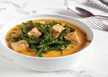 Tempe Pakis Kuah Santan
