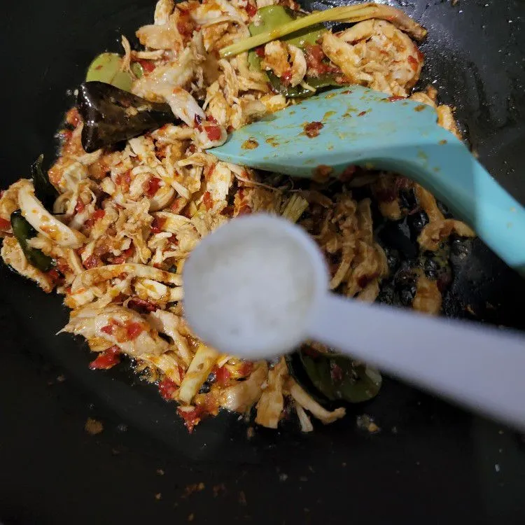 Step 4 Ayam Suwir Kemangi
