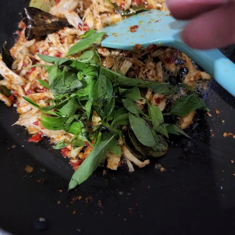 Step 5 Ayam Suwir Kemangi