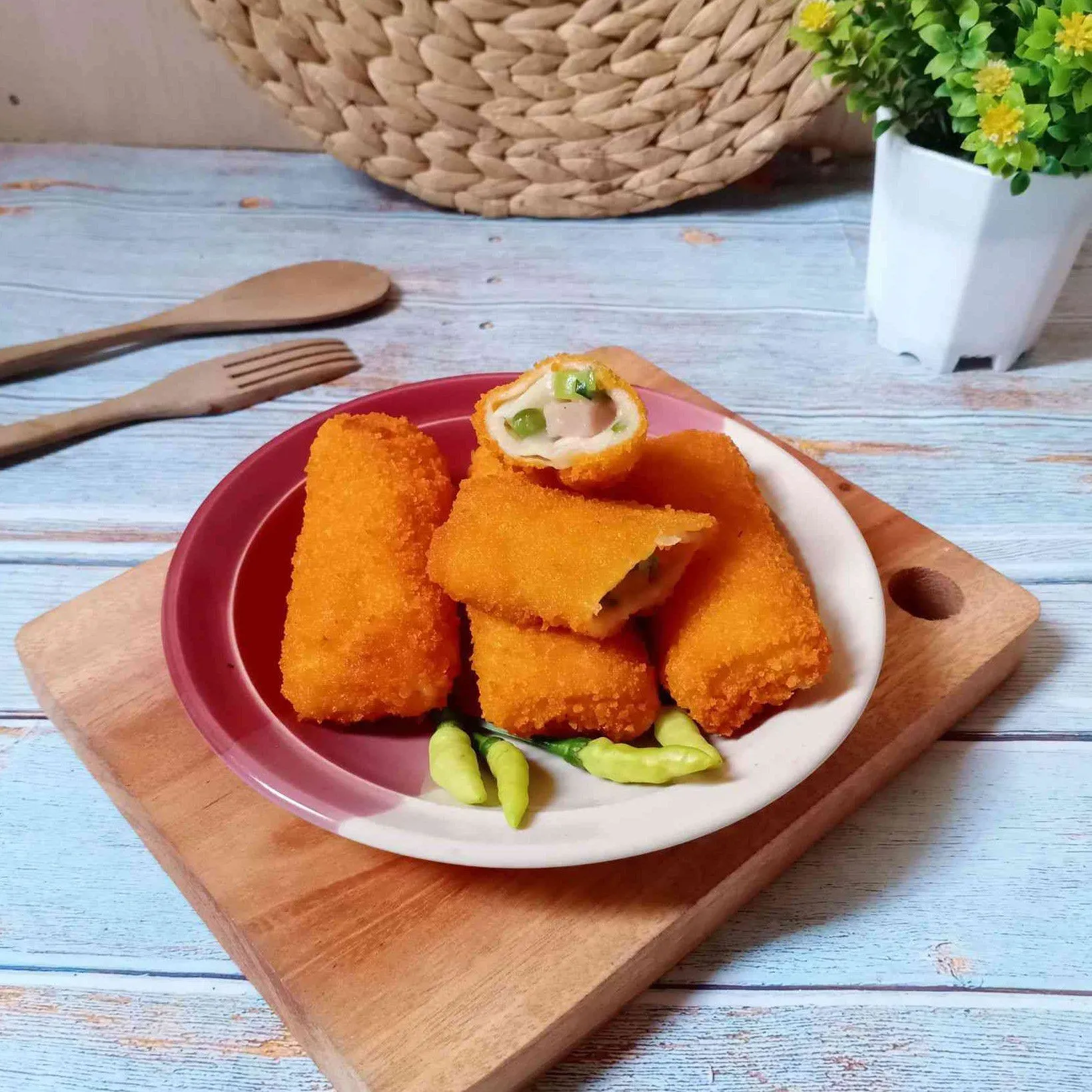 Risoles Rogut Sayur Sosis