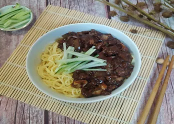 Jjajangmyeon