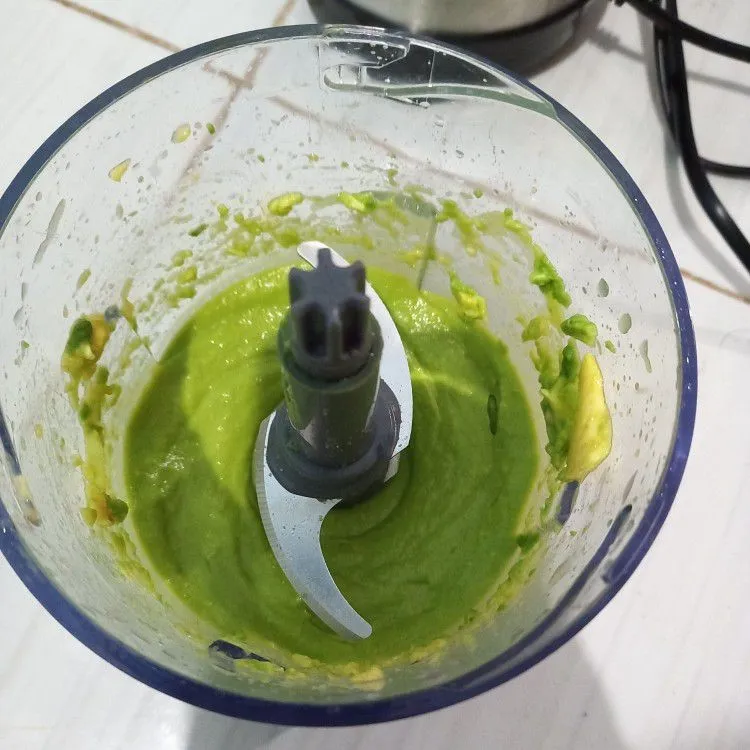 Step 1 Smoothies Alpukat dan Mangga