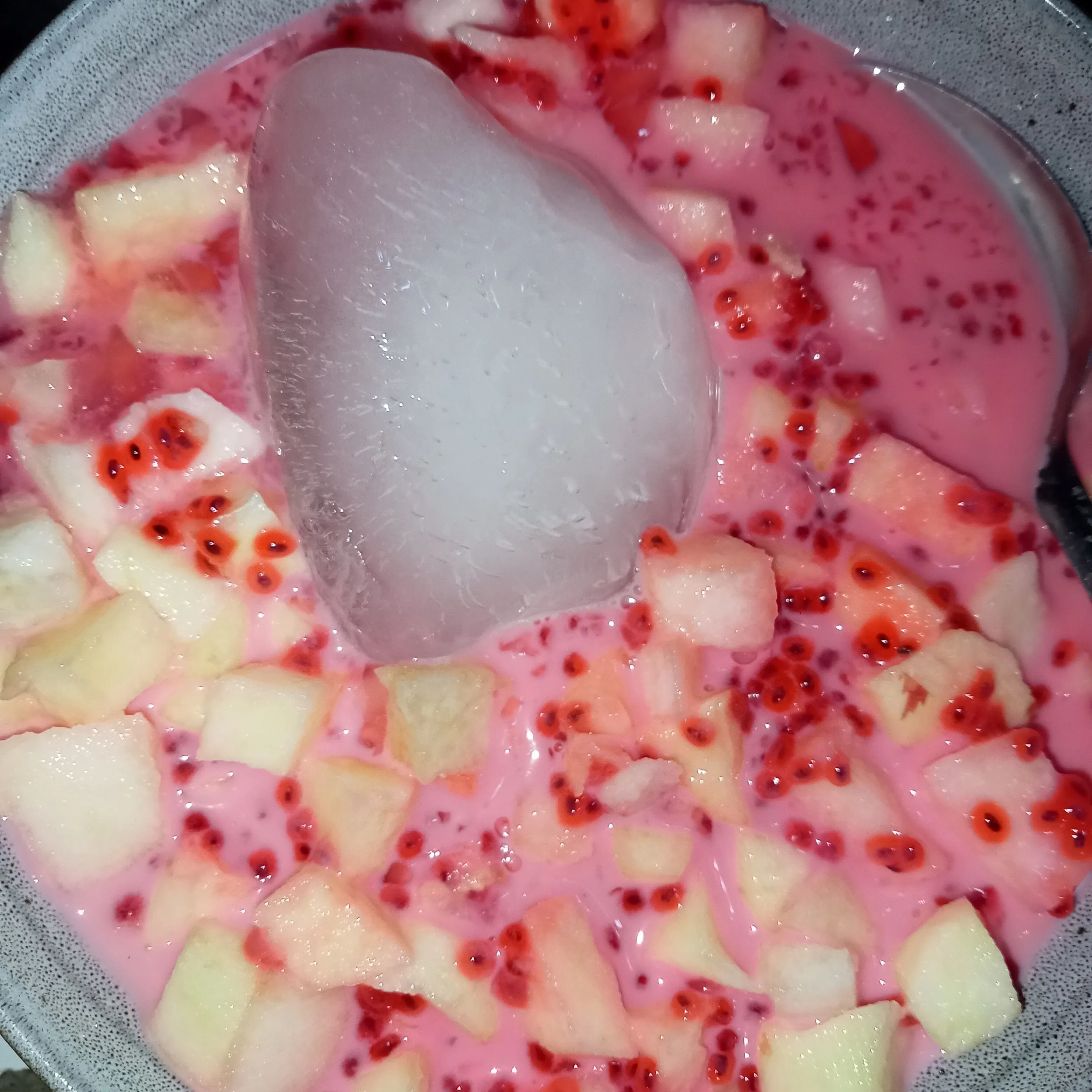 Step 5 Es Buah Selasih Merah