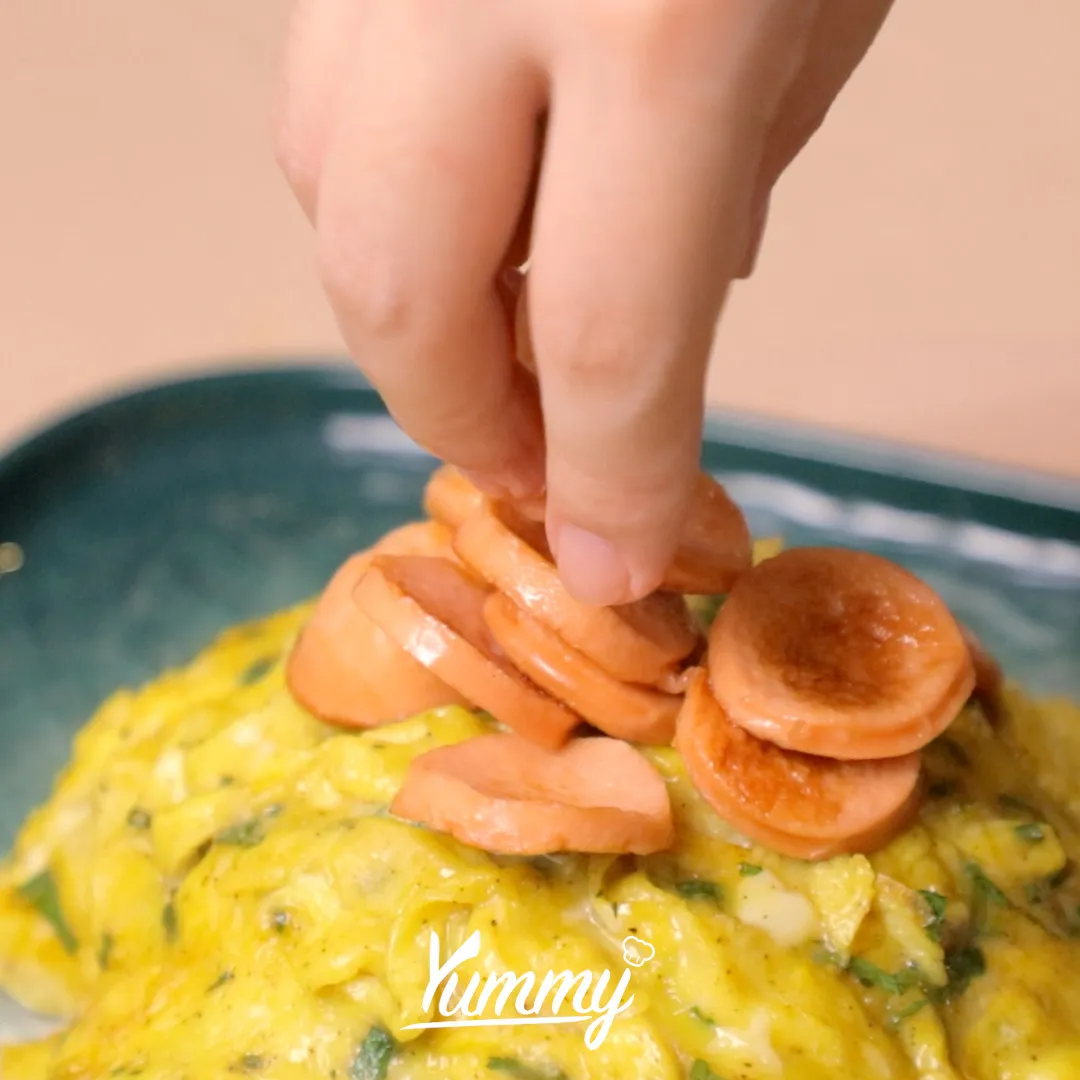 Step 5 One Pot Scrambled Egg with Cheese Sausage