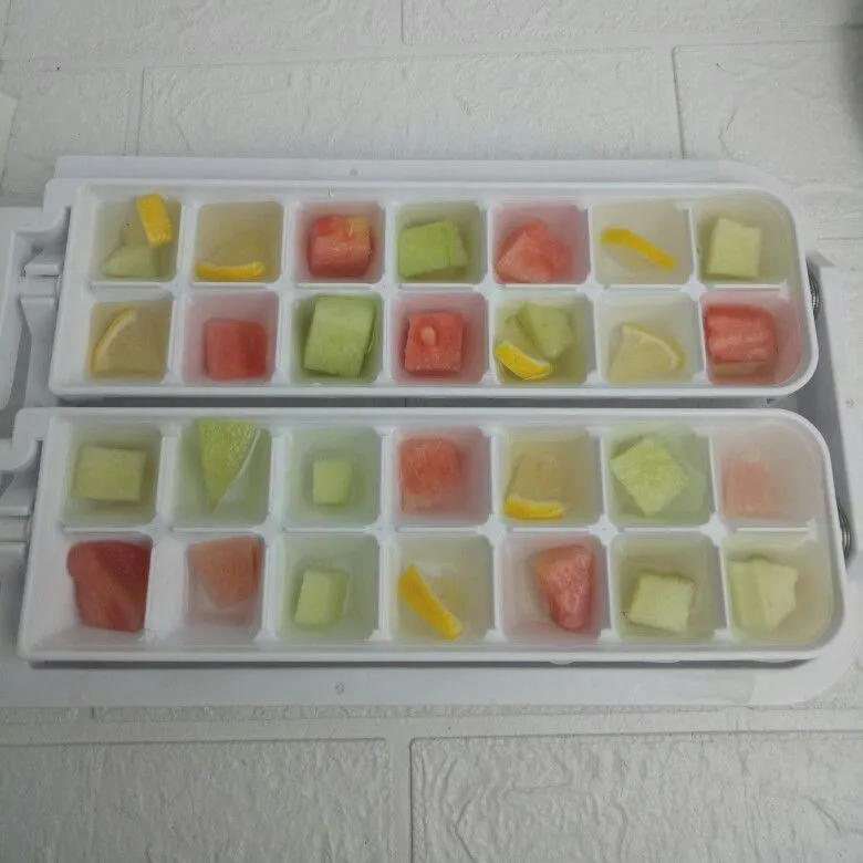 Step 3 Es Buah Soda Melon 