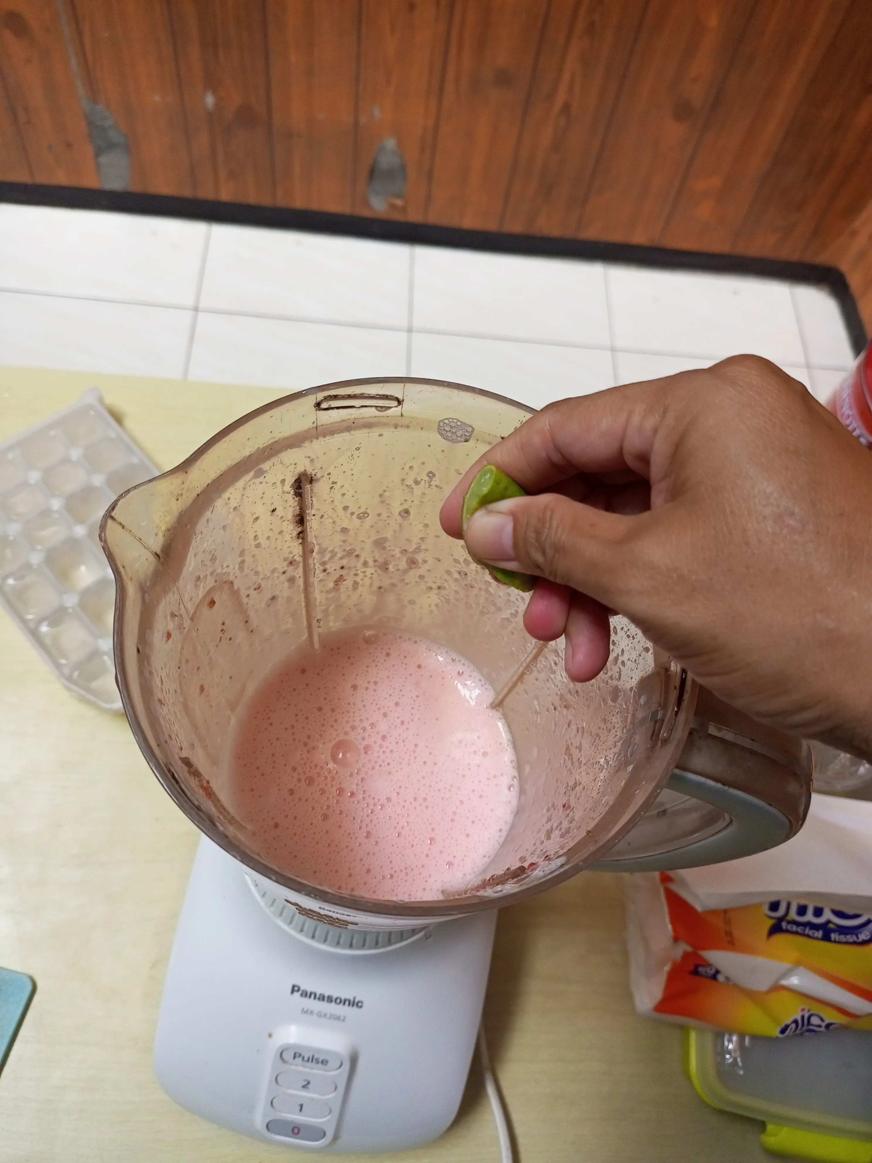 Step 5 Es Strawberry Yoghurt