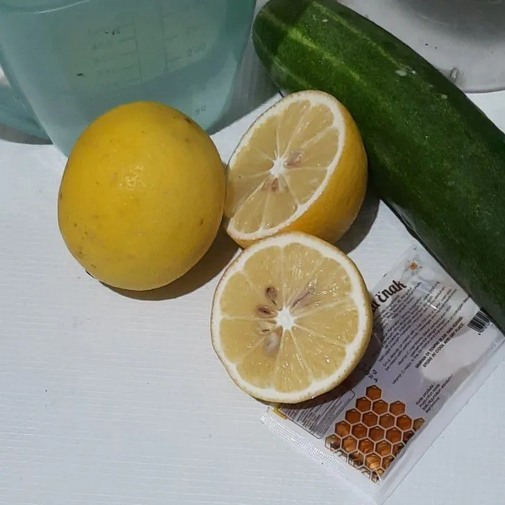 Step 1 Jus Timun Lemon