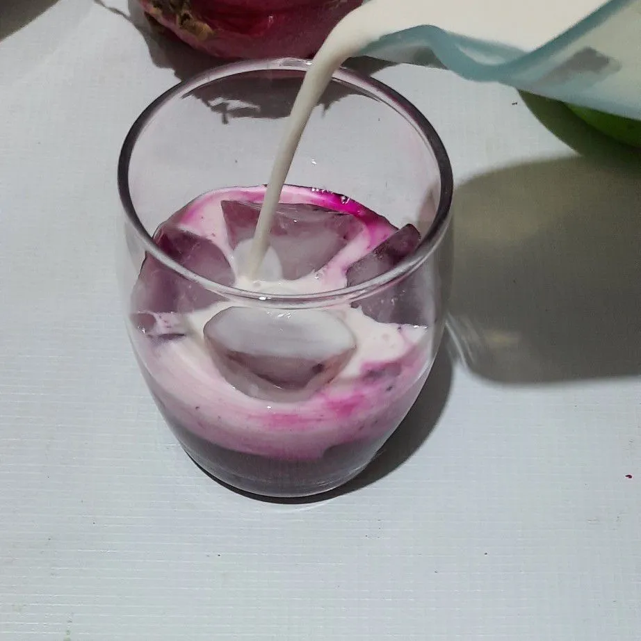 Step 4 Dragon Fruit Milky