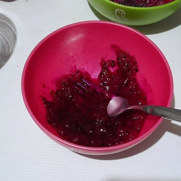 Step 2 Dragon Fruit Milky