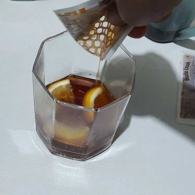 Step 4 Honey Lemon Ice Tea