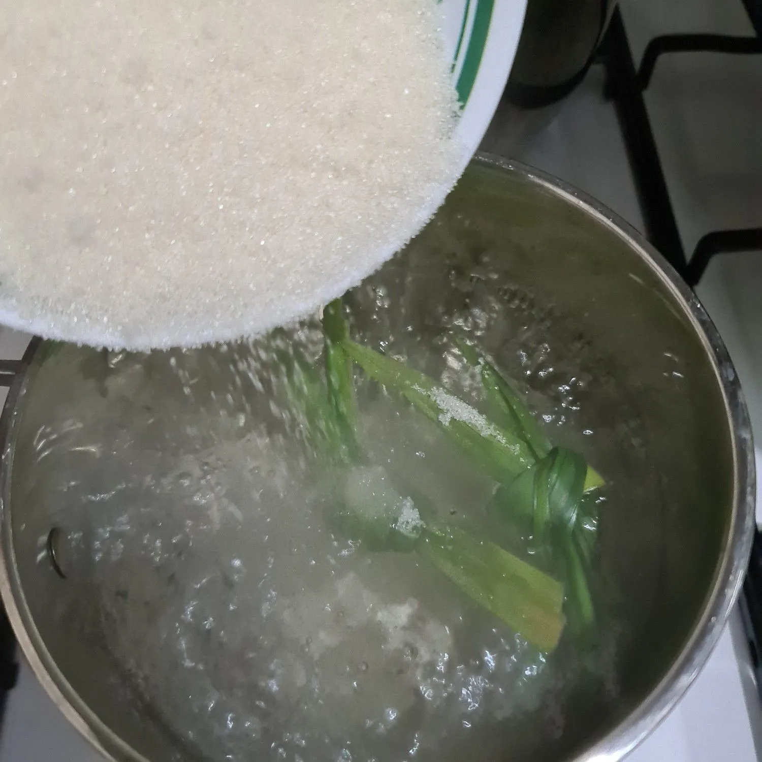 Step 2 Es Nanas Nata de Coco