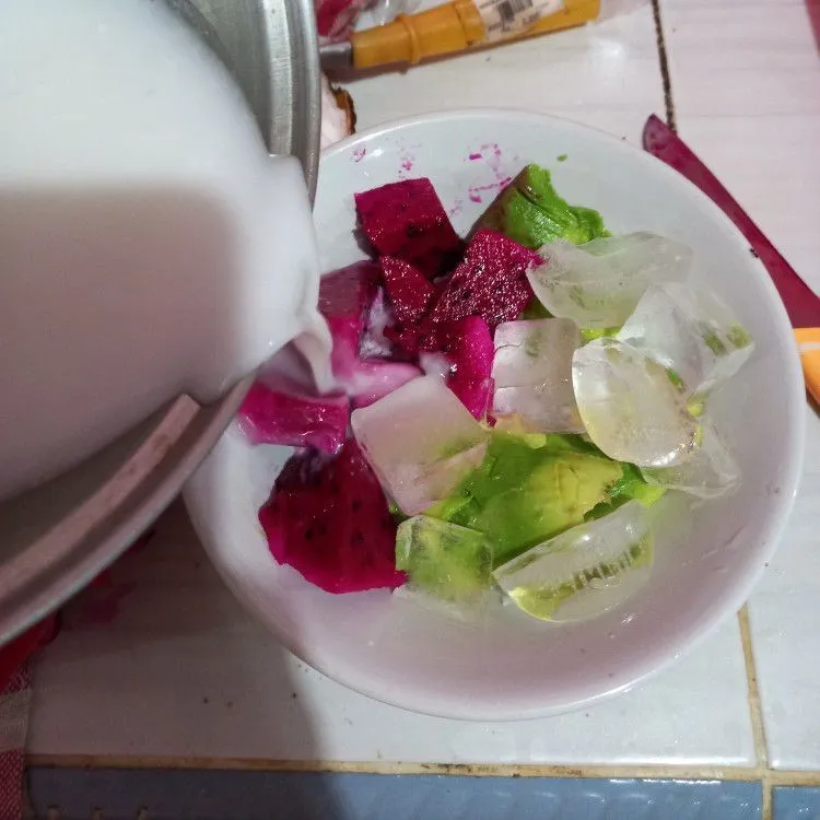 Step 4 Es Teler Buah Naga