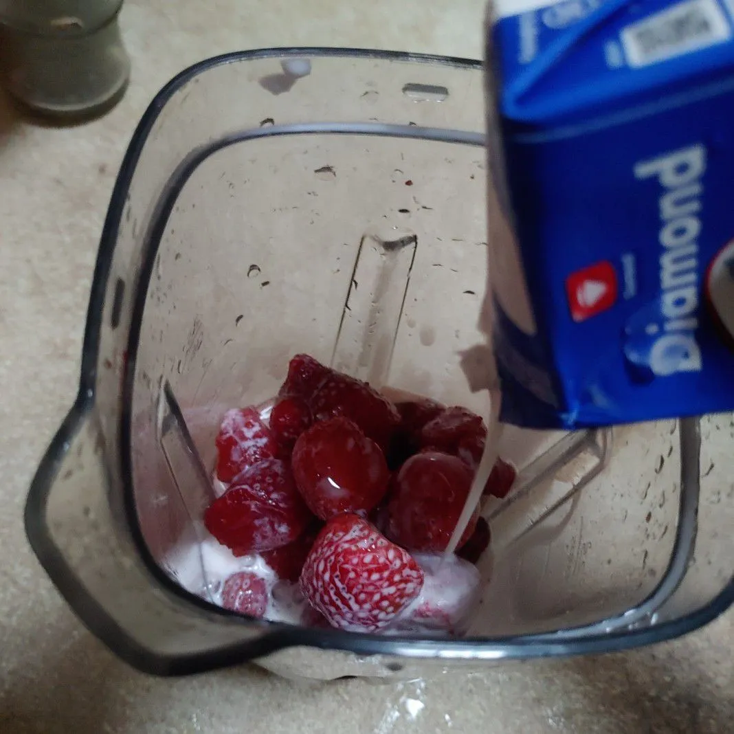 Step 3 Sorbet Strawberry Susu
