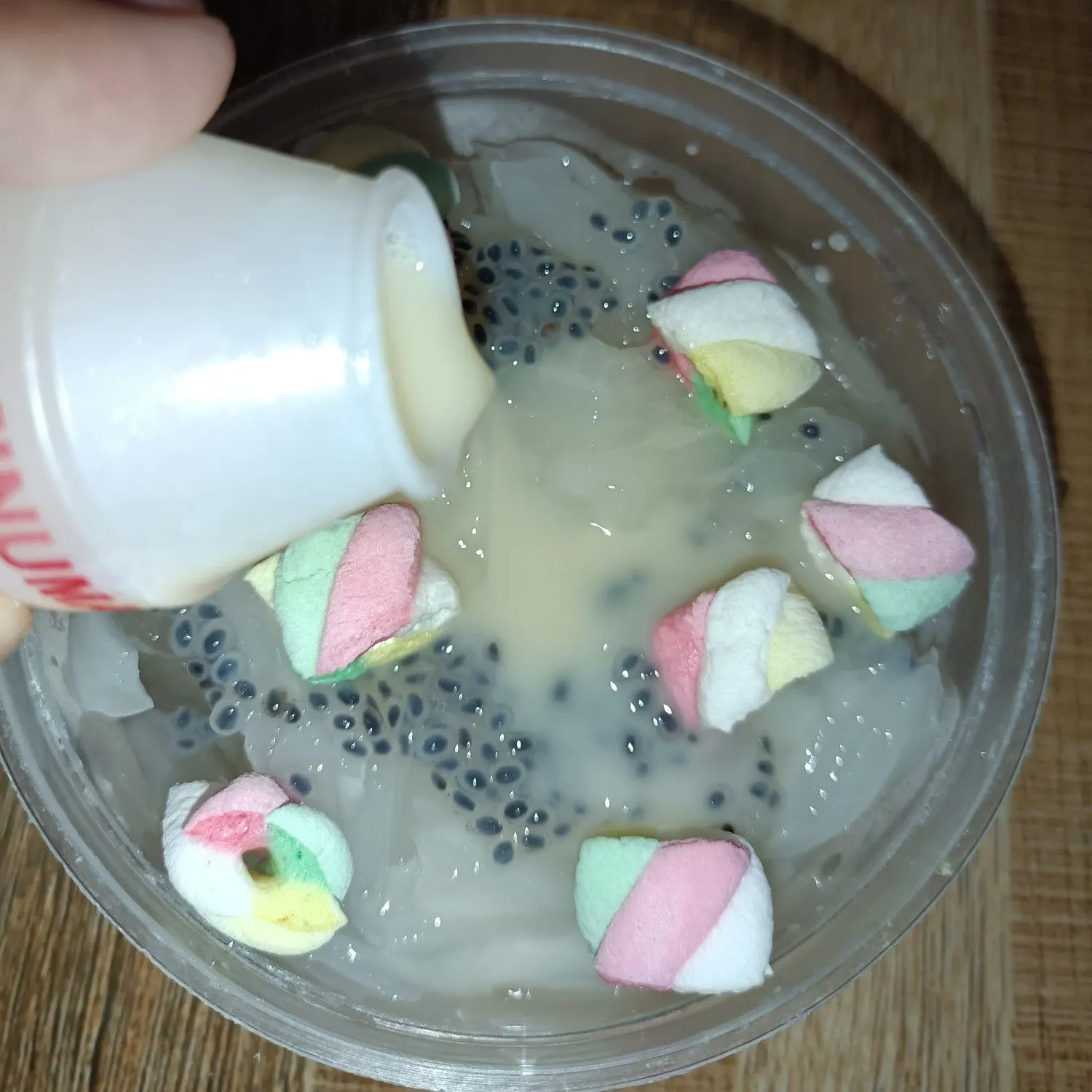 Step 4 Es Kelapa Yakult