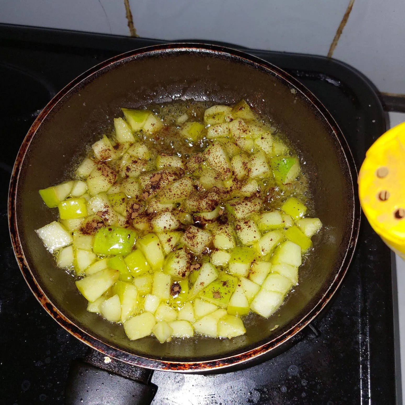 Step 6 Apple Cinnamon Soda