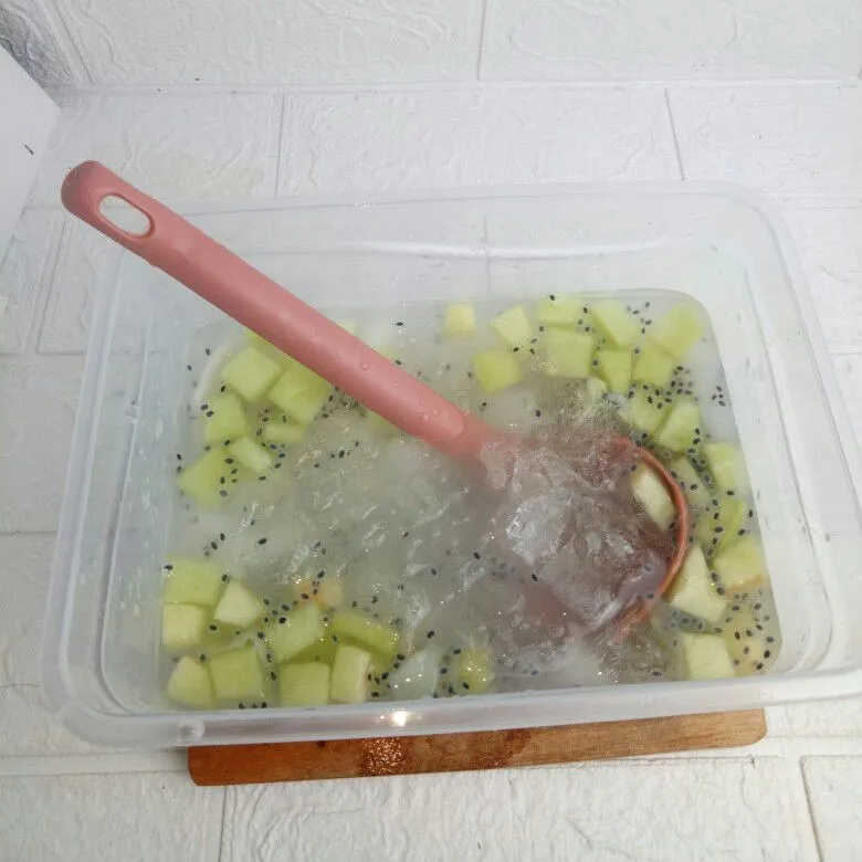 Step 4 Es Kelapa Muda Melon
