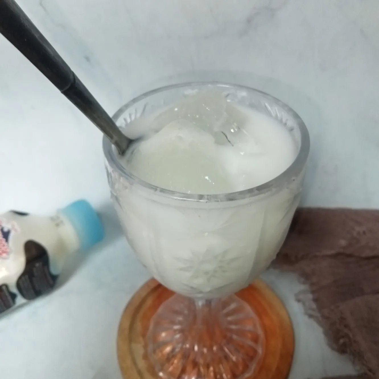 Step 5 Es Kelapa Muda Yogurt