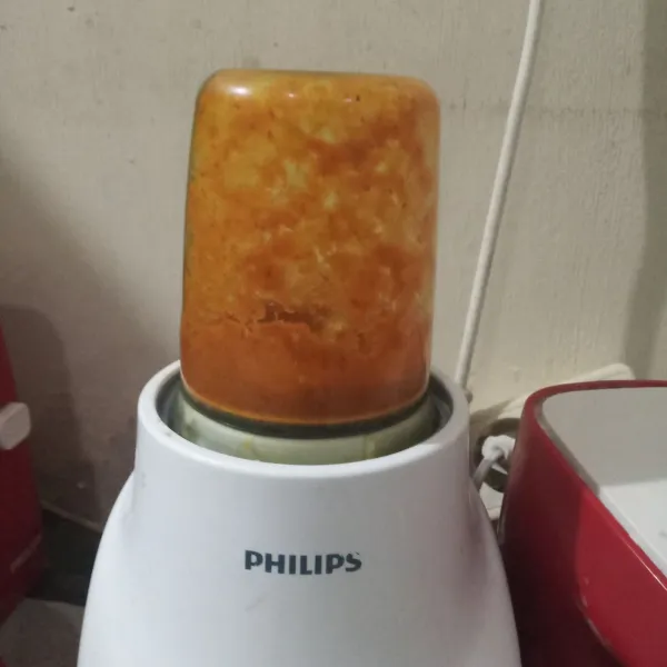 Blender bumbu halus.