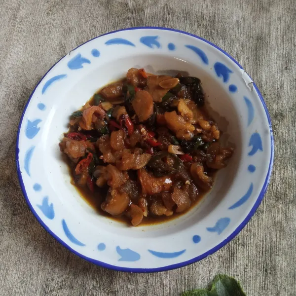 Pindahkan kewadah saji lalu hidangkan.