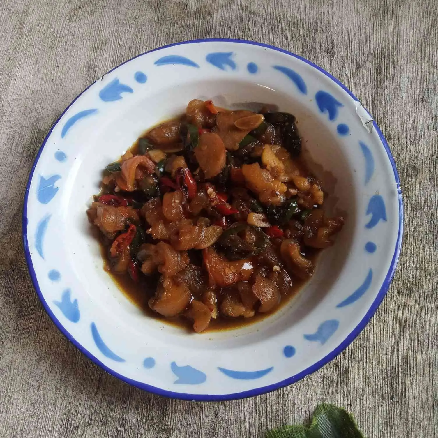 Oseng Kikil Cabe Ijo Pedas