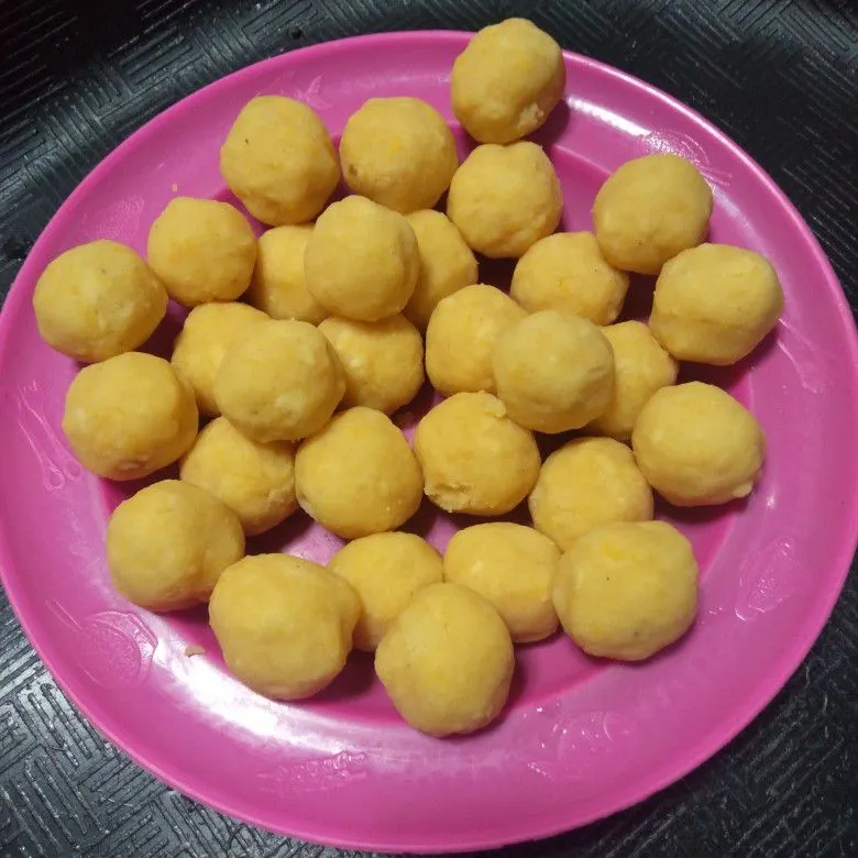 Step 2 Onde-Onde Isi Kacang Hijau Kupas