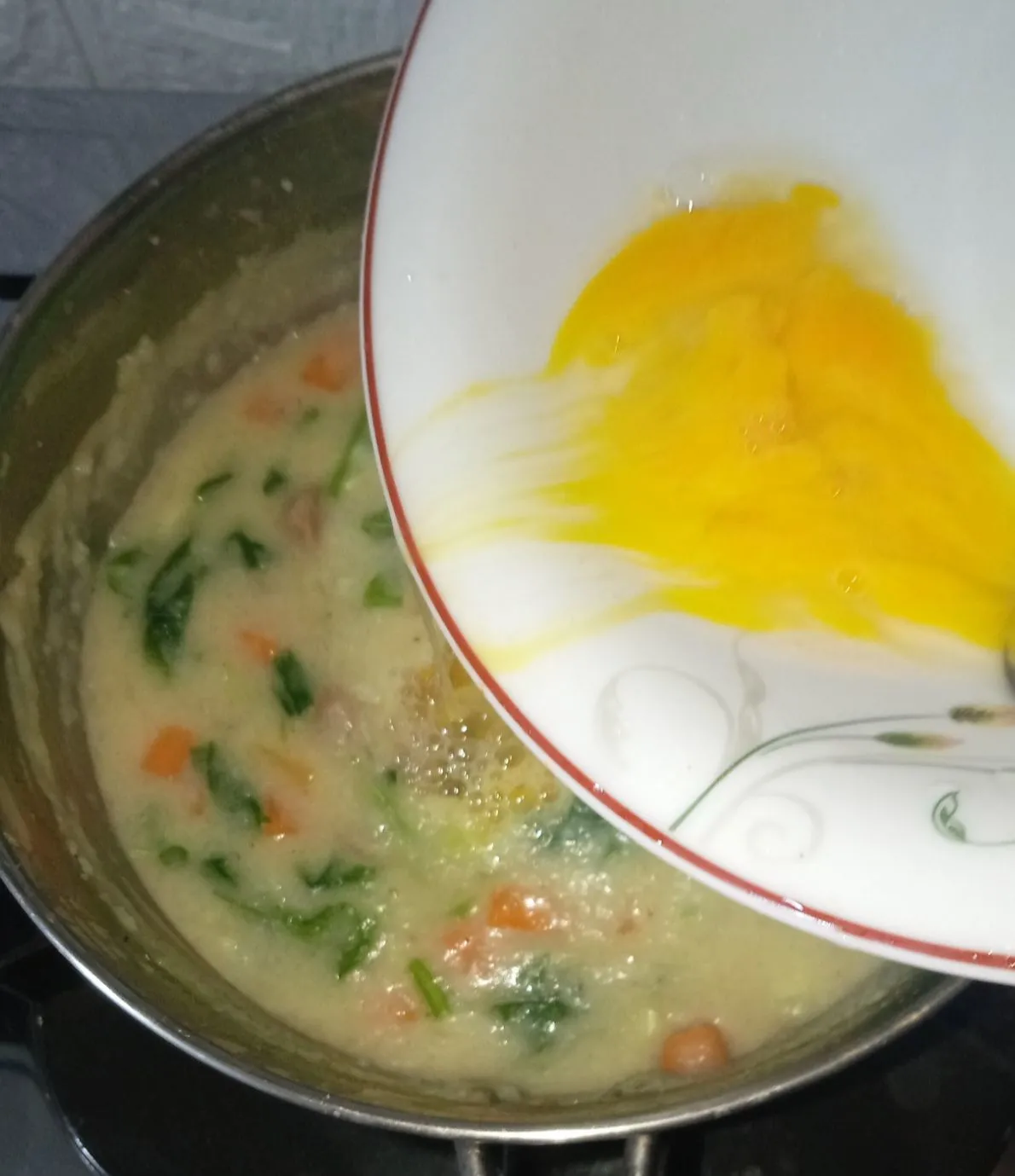 Step 6 Bubur Sayur Telur Sosis