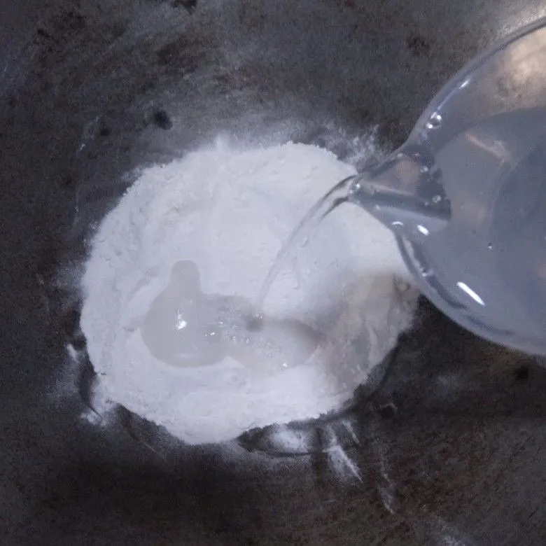Step 1 Tteok (Kue Beras Korea)