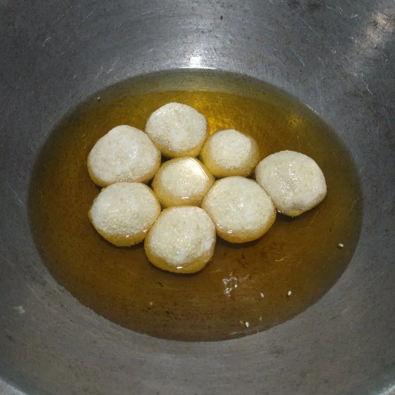 Step 6 Onde-Onde Isi Kacang Hijau Kupas