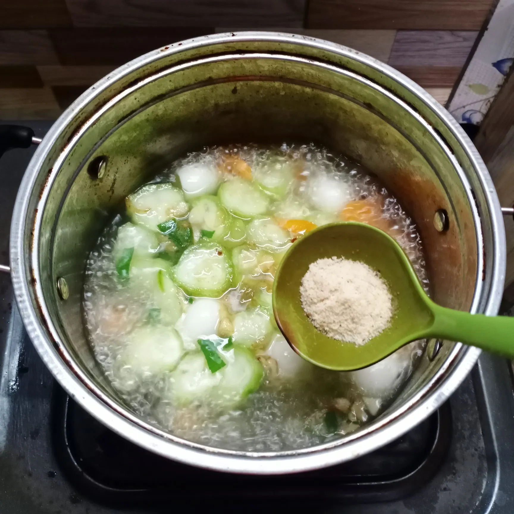 Step 6 Sop Gambas Telur Puyuh