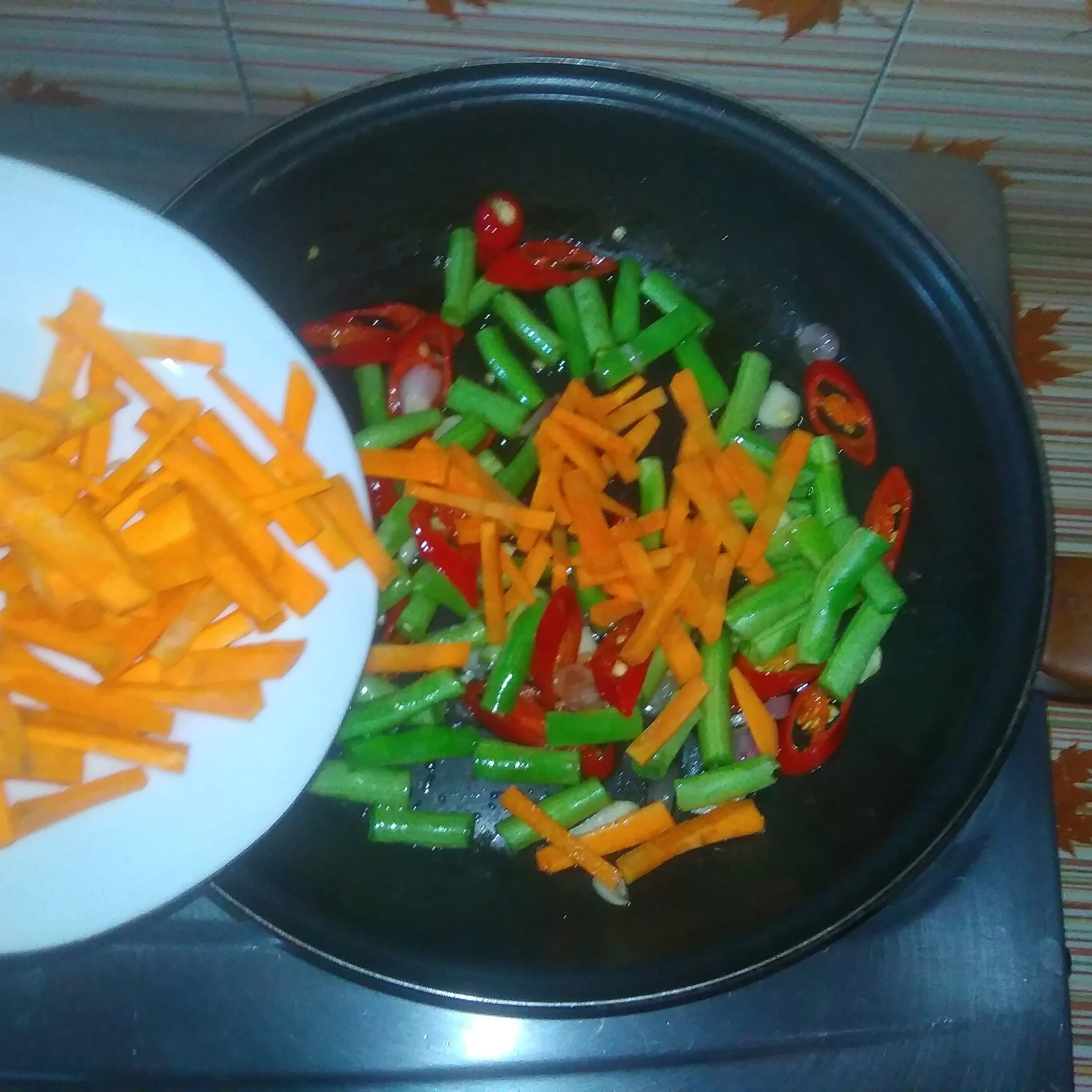 Step 3 Tumis Wortel Buncis