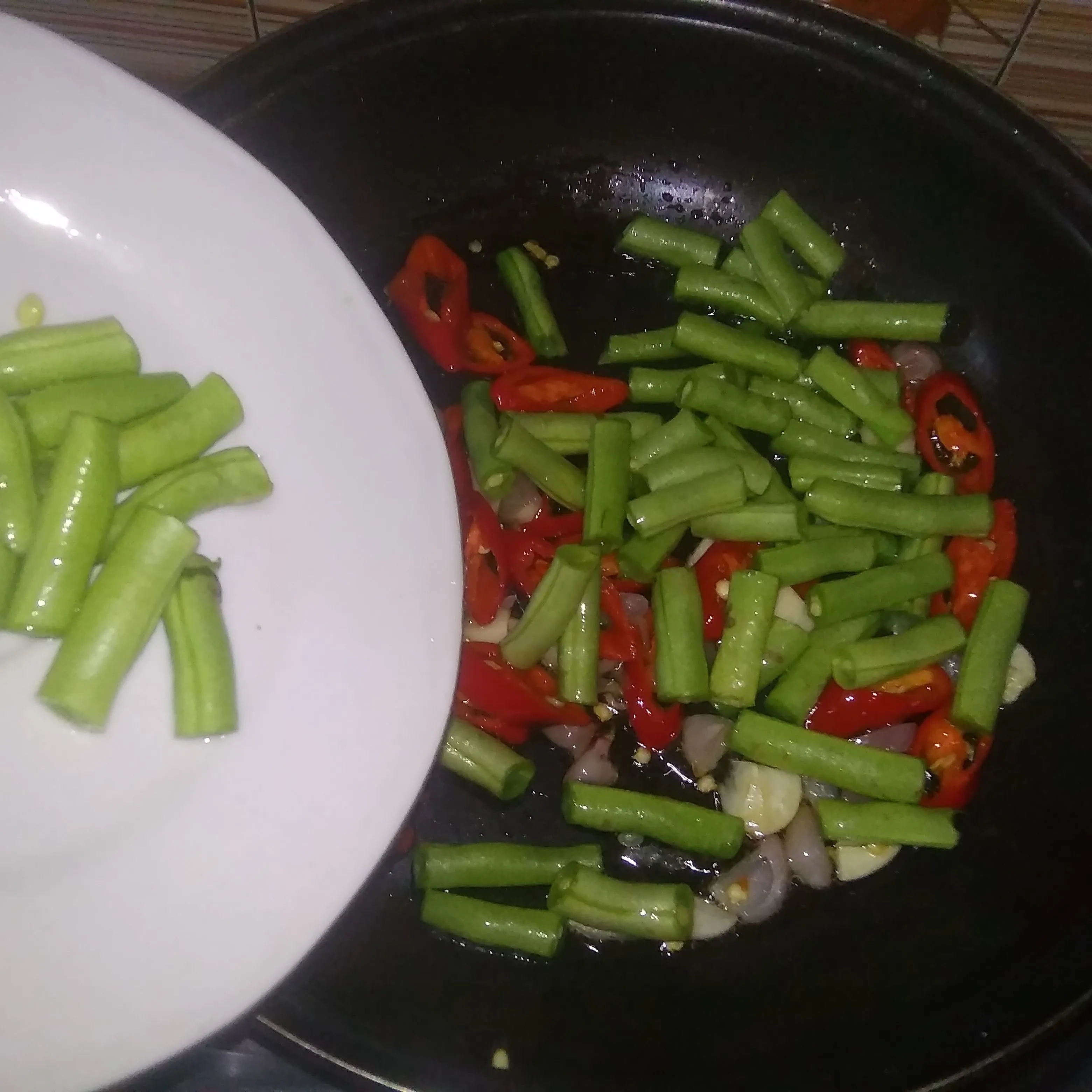 Step 2 Tumis Wortel Buncis
