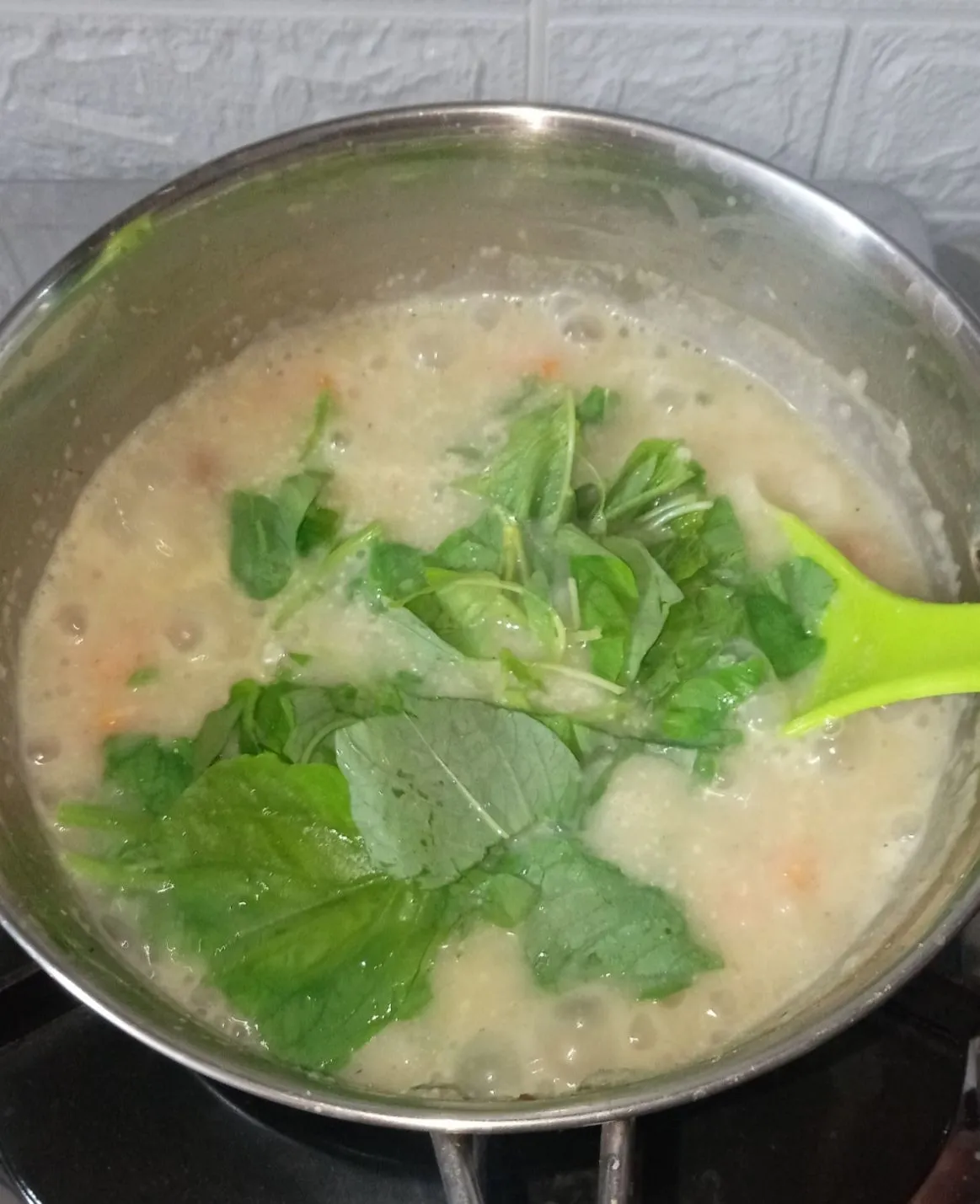 Step 5 Bubur Sayur Telur Sosis