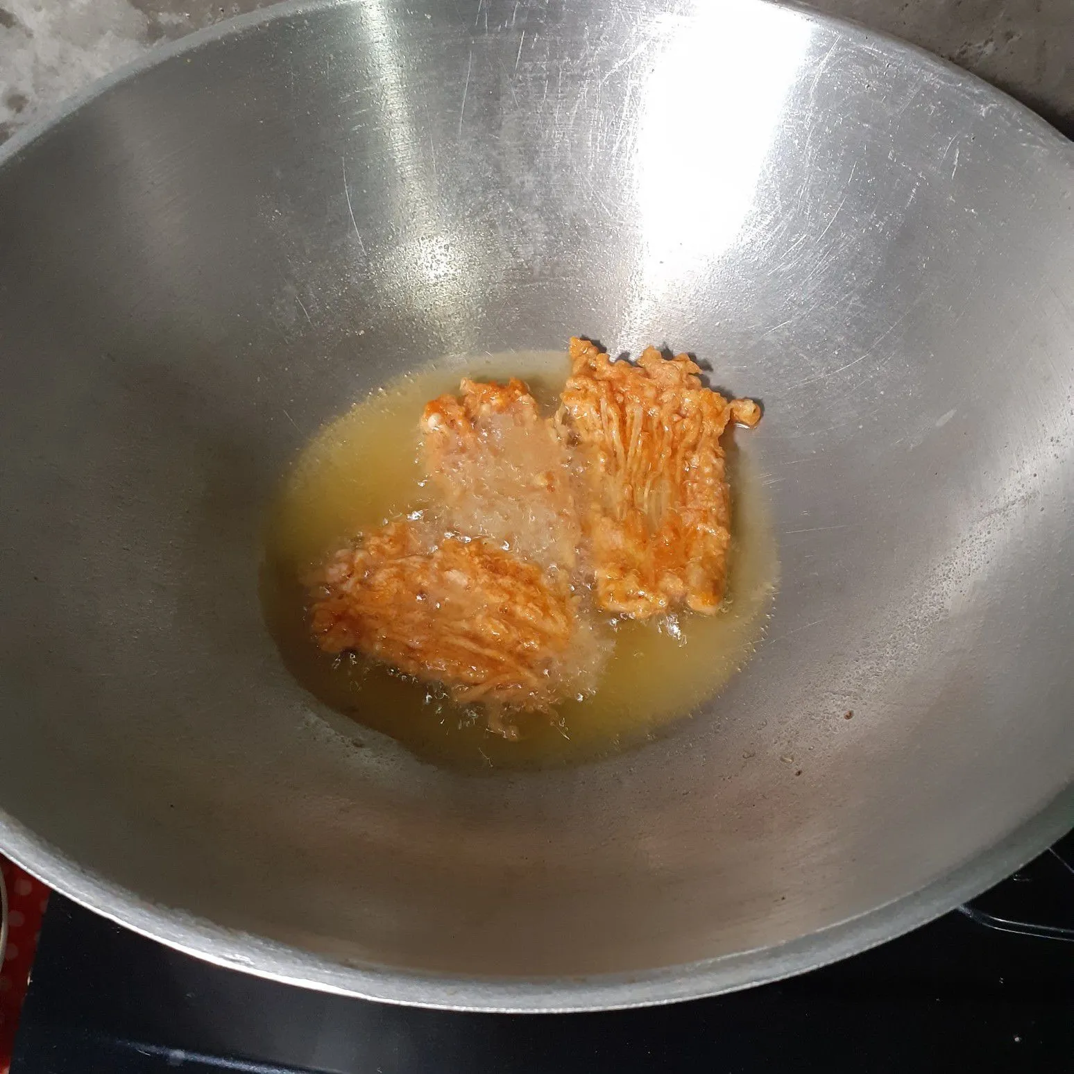 Step 6 Enoki Goreng Gochugaru
