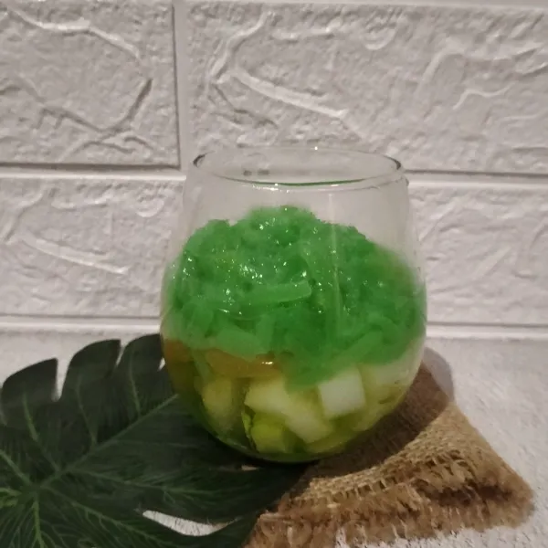 Lalu masukkan cendol.