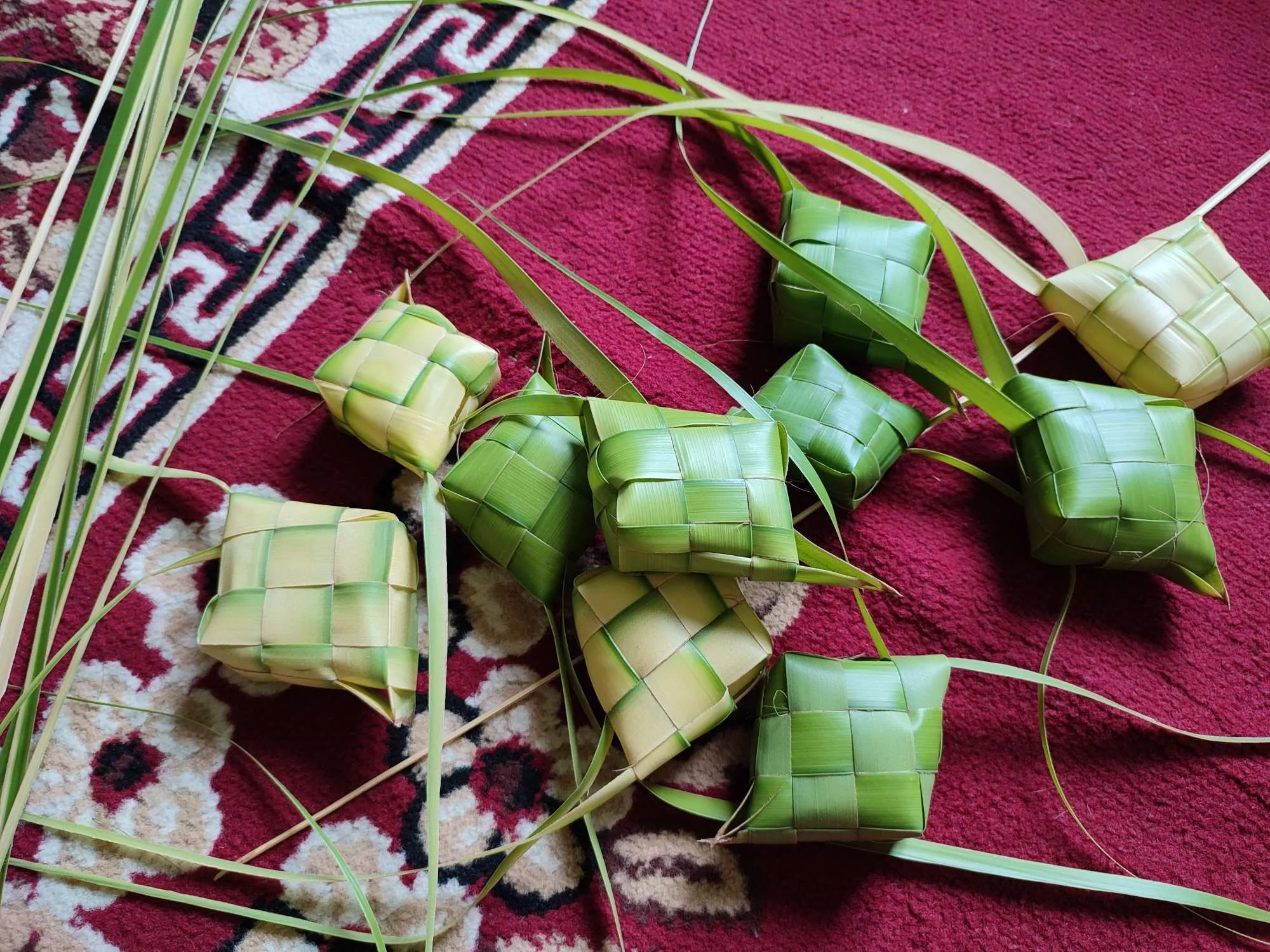 Step 1 Ketupat Lebaran
