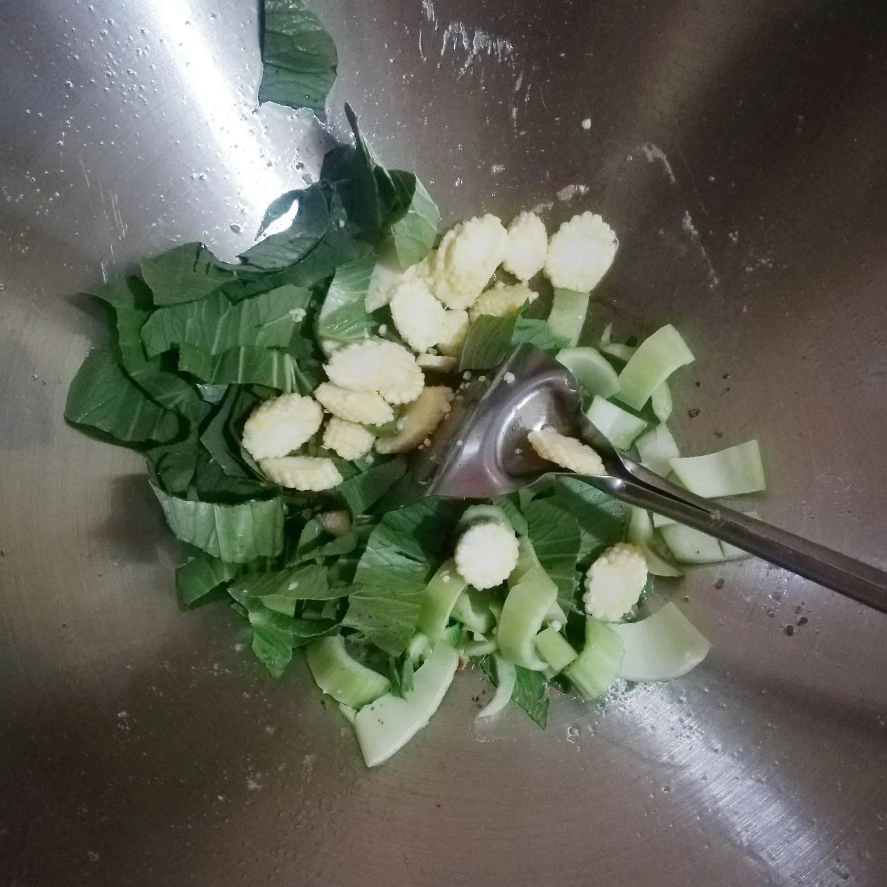 Step 3 Cah Pokcoy Jagung Baby Tahu
