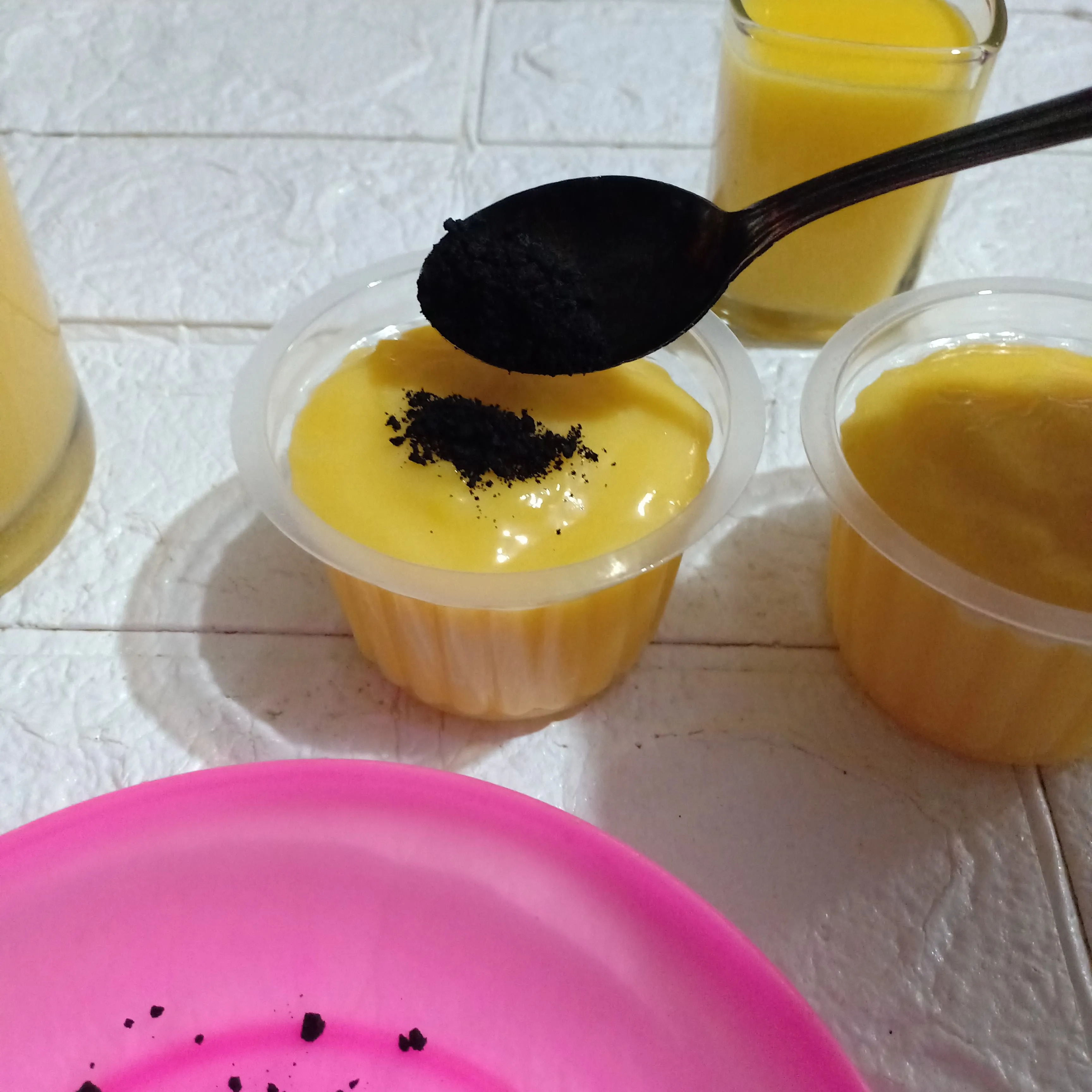Step 5 Dessert Custard Topping Oreo Crumb