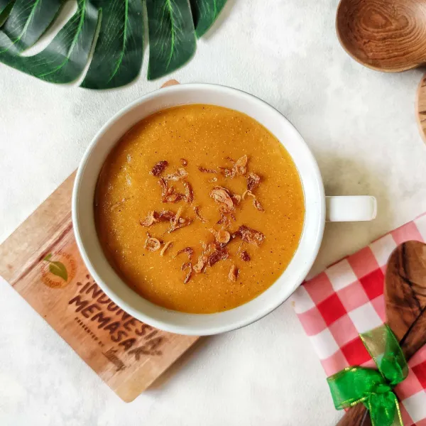 Kemudian pindahkan ke atas piring saji. Lalu sajikan sebagai pelengkap makan sate padang.