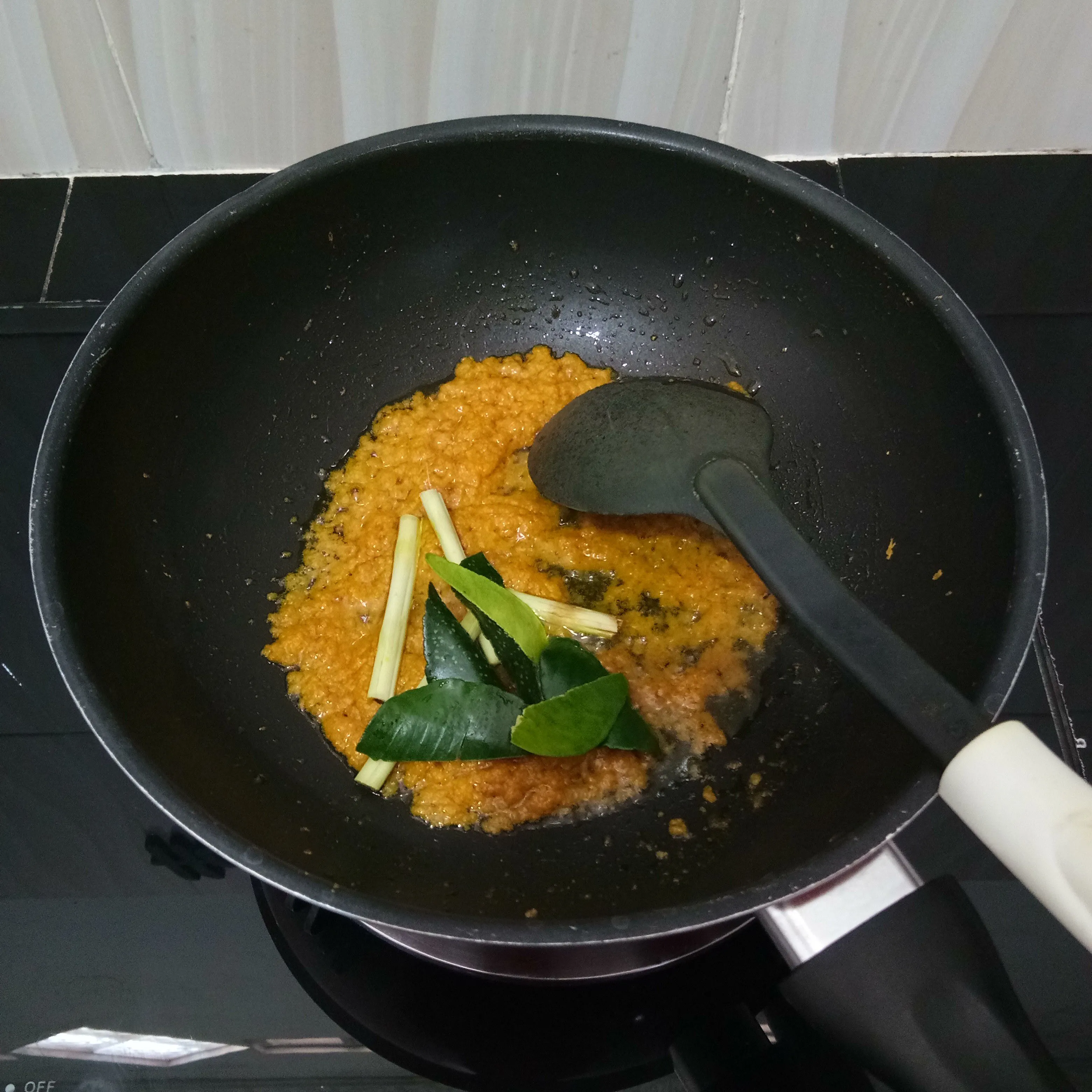 Step 2 Udang Masak Kunyit
