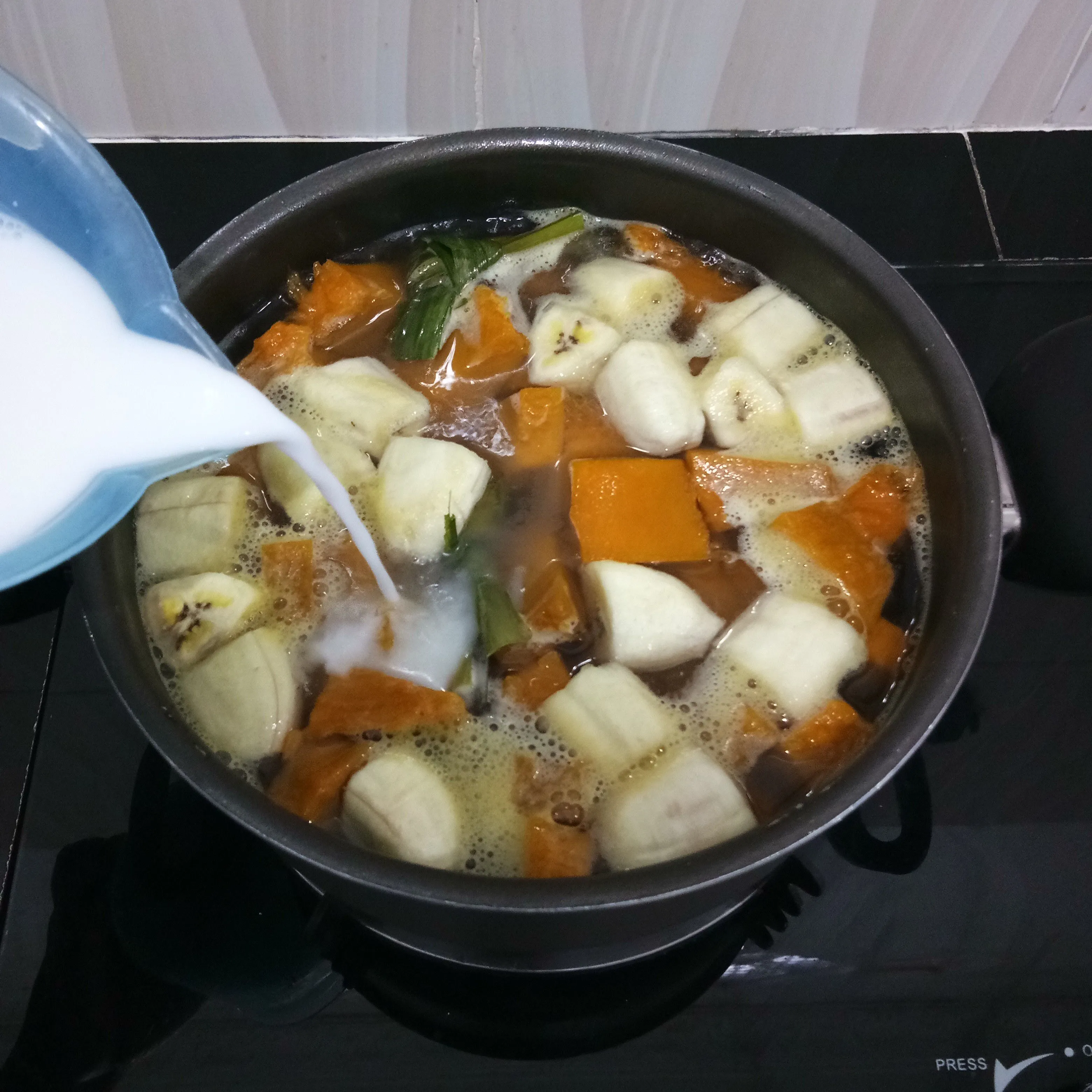 Step 5 Kolak Pisang Labu Kuning