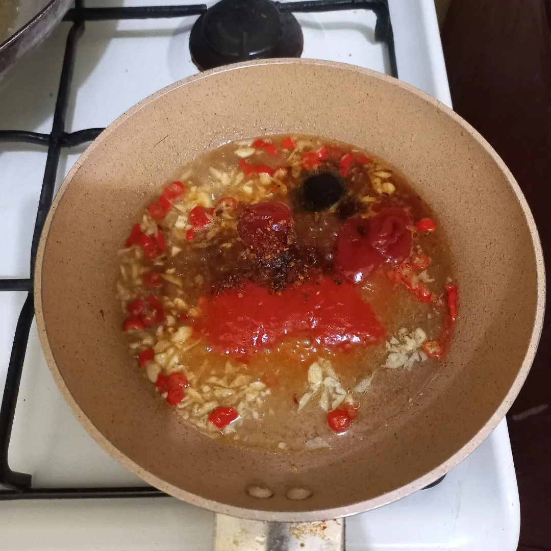 Step 3 Mie Shirataki Bumbu Cabe