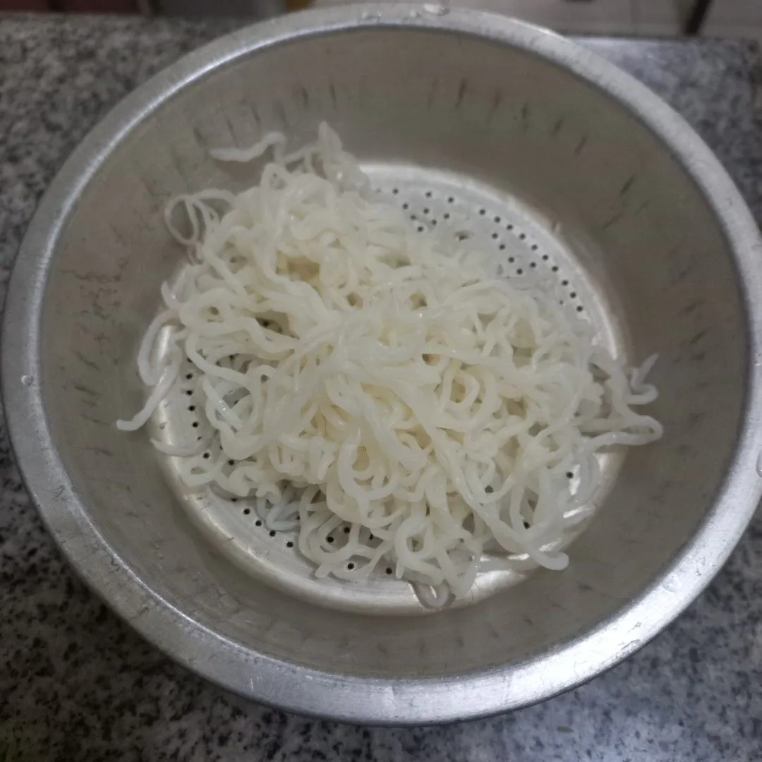 Step 1 Mie Shirataki Manis Minyak Wijen
