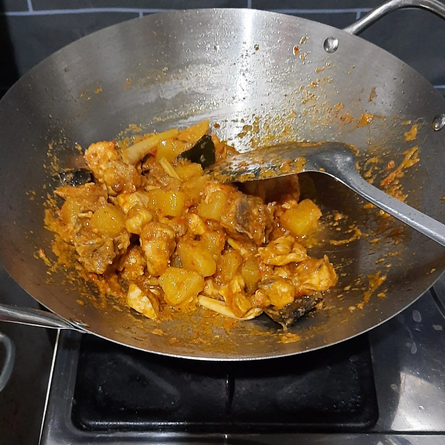 Step 6 SAMBAL GORENG AYAM KENTANG