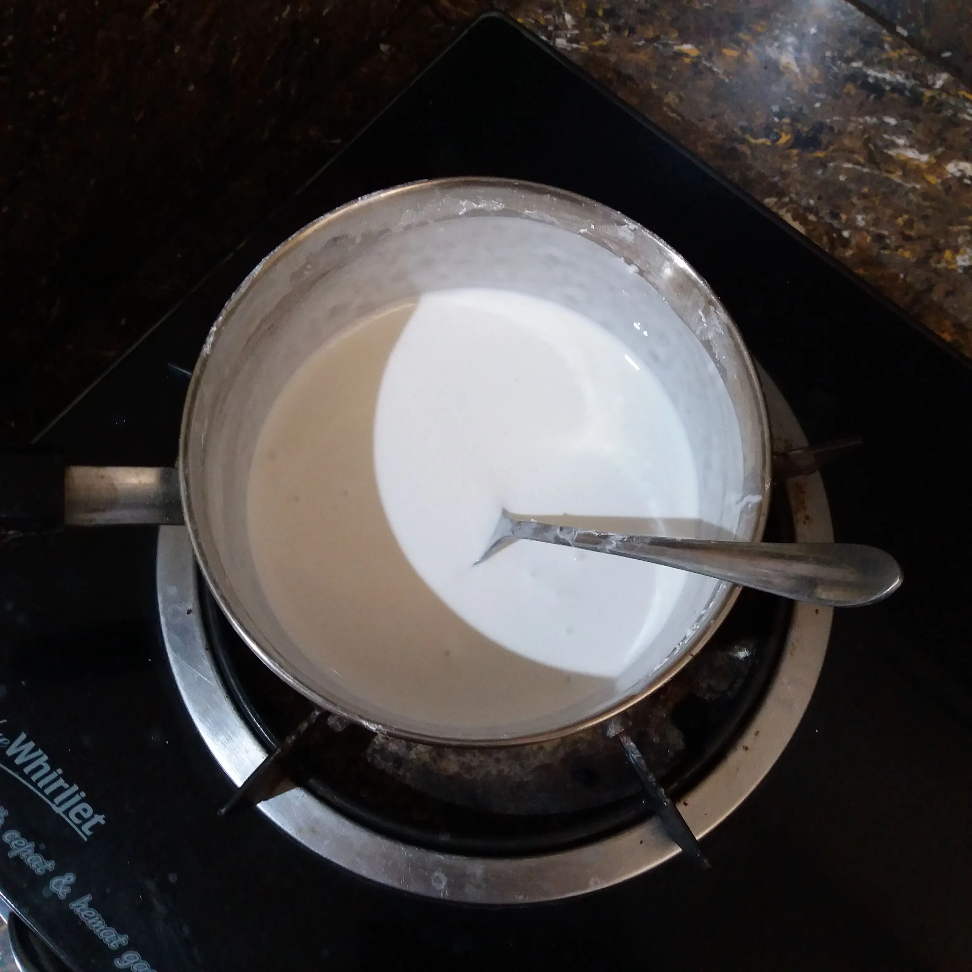 Step 1 Putu Mayang Merah Putih