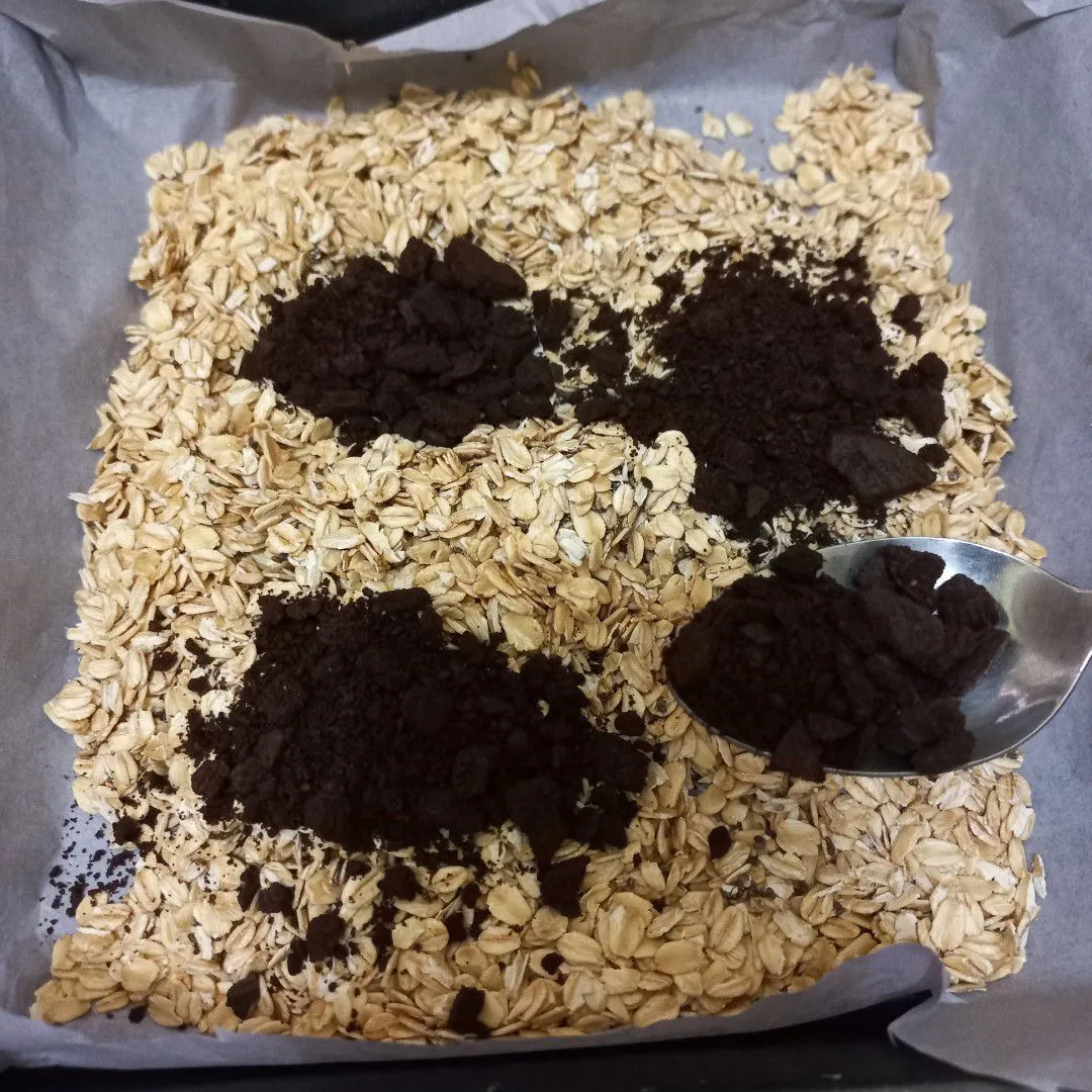 Step 5 Granola Oreo