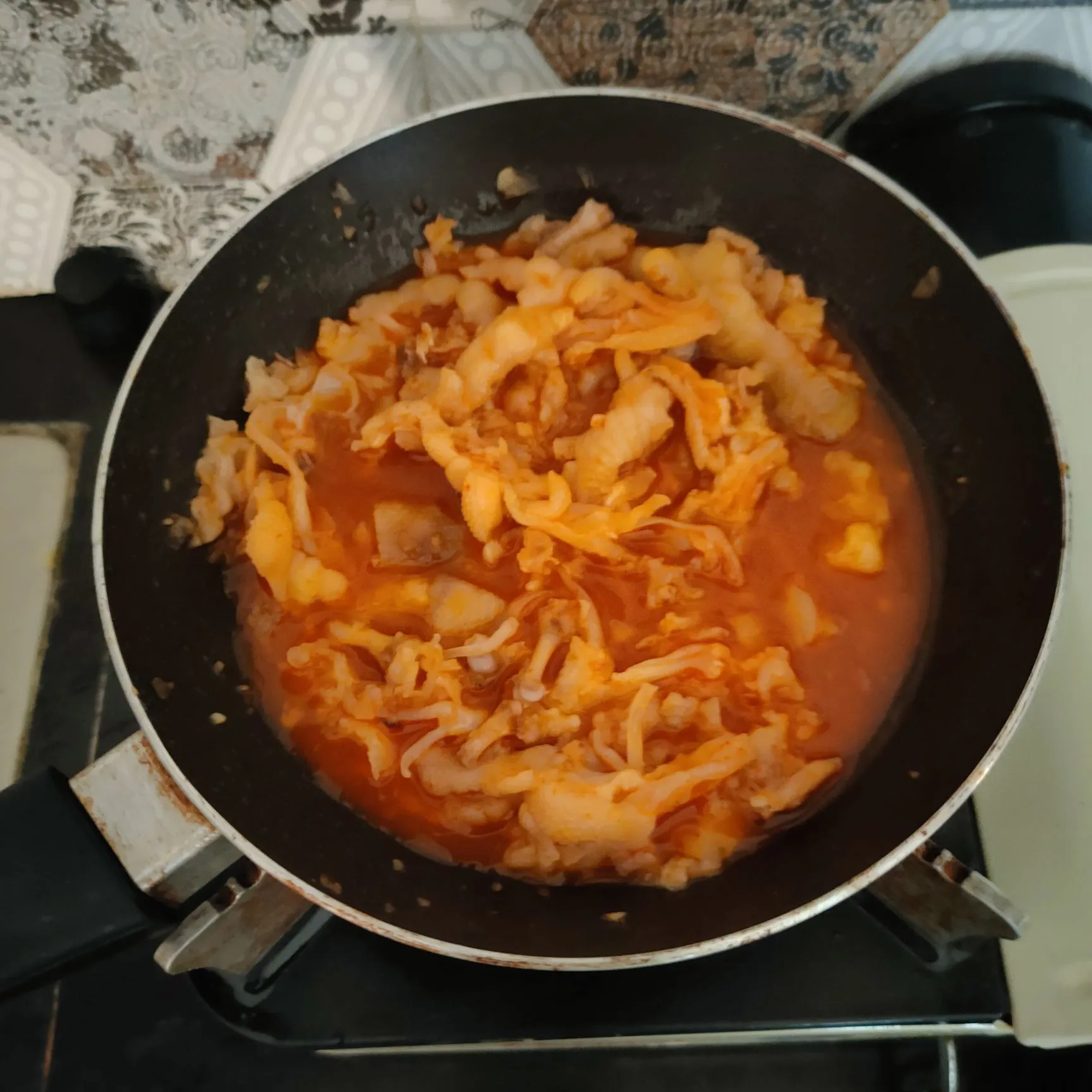 Step 4 Dakbal Jumeokbap